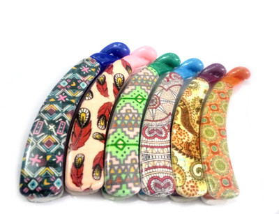 

OBEROI ABSTRACT Banana Clip(Multicolor)