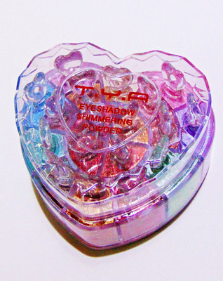 

T.Y.A Eyeshadow Shimmering Powder 42 g(Multicolor)