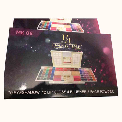 

Half N Half HalfnHalf_ Fashion_ Makeup_ Kit_ With_ 70_ Color_ EyeShadow_12_ Lipgloss_ 4_ Blusher_ 2_ Compact