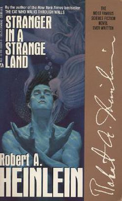 Stranger in a Strange Land(English, Paperback, Heinlein Robert A.)