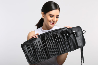 

Foolzy Set of 24 Professional Makeup Brushes Kit(Pack of 24)