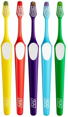 

TePe Nova Medium Toothbrush in Blister Pack Of 5 Medium Toothbrush(Pack of 5)