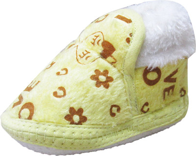 VBaby Booties(Toe to Heel Length - 13 cm, Lemon Yellow)