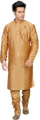 Over Crowd Men Kurta Churidar Set