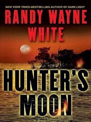 Hunter's Moon(English, Electronic book text, White Randy Wayne)