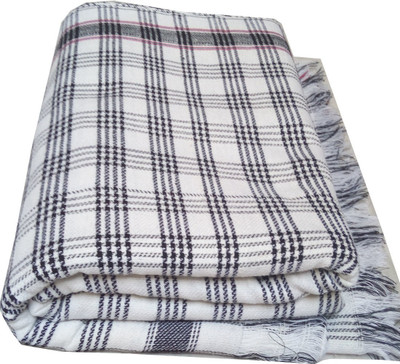Flamant Checkered Single Throw for  Mild Winter(Poly Cotton, White, Black)