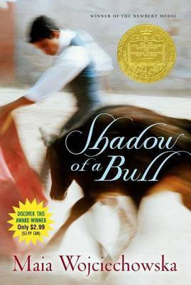 Shadow of a Bull(English, Electronic book text, Wojciechowska Maia)
