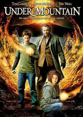 

UNDER THE MOUNTAIN(DVD English)
