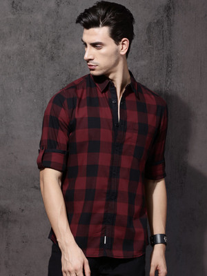 Roadster Men Checkered Casual Maroon, Black Shirt