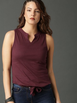 Roadster Casual Sleeveless Solid Women Maroon Top