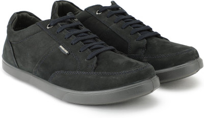 WOODLAND Sneakers For Men(Navy) Flipkart