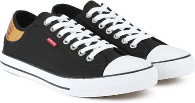 levi's franklin white sneakers