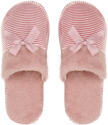 Carpet best sale slippers ladies