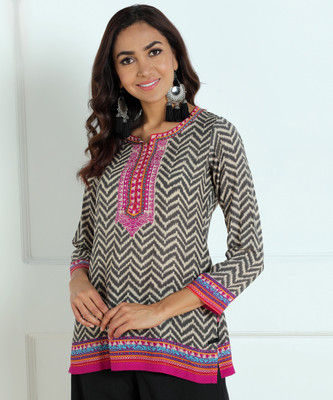 Biba Women ChevronZig Zag Straight KurtaBeige Grey