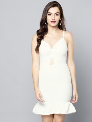 VENI VIDI VICI Women Drop Waist White Dress