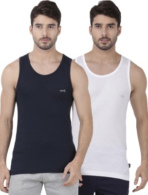 one8 Men Vest