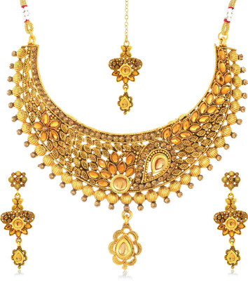 Sukkhi Alloy Gold-plated Yellow Jewellery Set(Pack of 1)