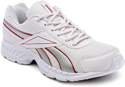 REEBOK Acciomax LP Running Shoes For Men(White)