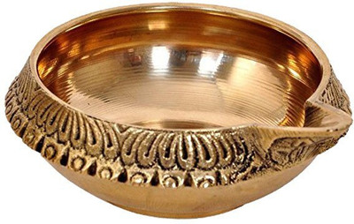 Lovely Brass Table Diya(Height: 2 inch)