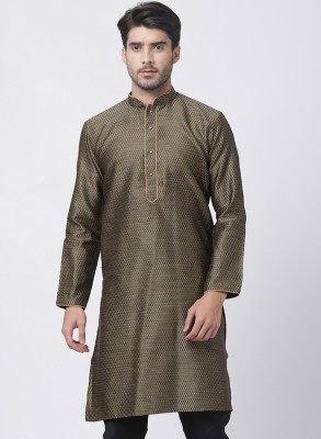 VASTRAMAY Men Solid Straight Kurta(Black)