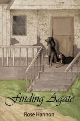Finding Agate(English, Paperback, Hannon Rose)