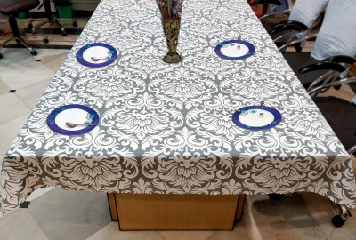 Miyanbazaz textiles Printed, Floral 6 Seater Table Cover(Grey, Cotton)