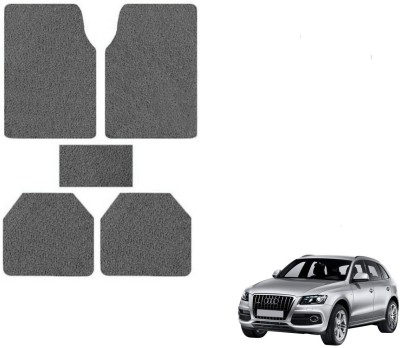 AuTO ADDiCT PVC Standard Mat For  Audi Q5(Grey)