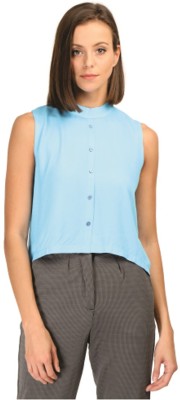 LAYA Casual No Sleeve Solid Women Blue Top