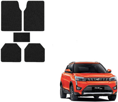 AuTO ADDiCT PVC Standard Mat For  Mahindra XUV(Black)