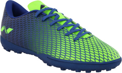 futsal shoes flipkart