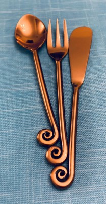 GEEGA TURTLES Twist handle cutlery set of 3 (1 Butter knife, 1 Tea/Dessert spoon, 1 Fruit Fork)) Copper, Stainless Steel Cutlery Set(Pack of 3)