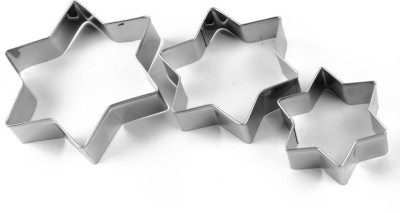 DHARMISHO Enterprise 12 Pieces Cookie Cutter Set 4 Different Shapes, 3 Sizes, Steel Cookie Cutter(Pack of 3)