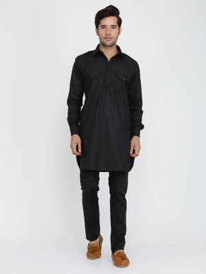 Varmohey Men Kurta Churidar Set