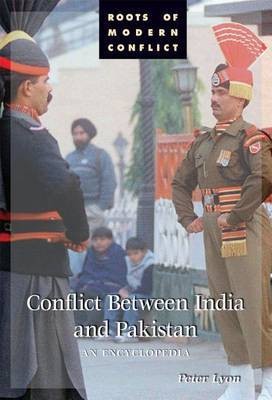 Conflict Between India and Pakistan(English, Electronic book text, Lyon Peter)