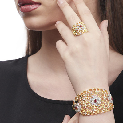 ZENEME Alloy Gold-plated Red, White Jewellery Set(Pack of 1)