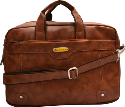 Blowzy Bags 15.6 inch Laptop Messenger Bag(Tan)