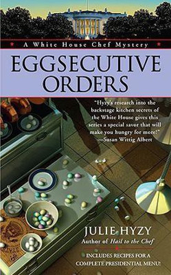 Eggsecutive Orders(English, Paperback, Hyzy Julie)
