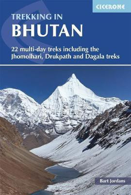 Trekking in Bhutan(English, Electronic book text, Jordans Bart)
