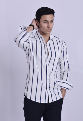 COBIO MAN Men Striped Casual White Shirt