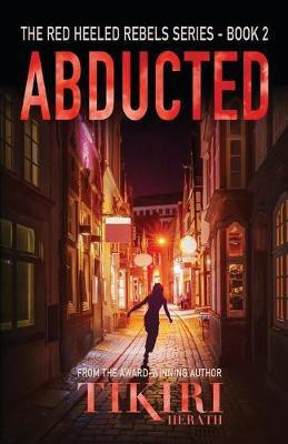 The Girl Who Made Them Pay(English, Paperback, Herath Tikiri)