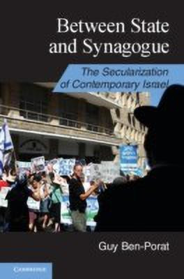 Between State and Synagogue(English, Hardcover, Ben-Porat Guy)