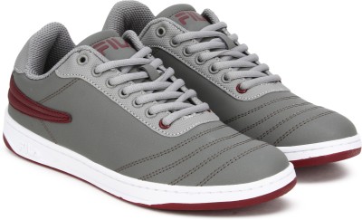 [Size 11] FILA AVIO Sneakers For Men (Grey)