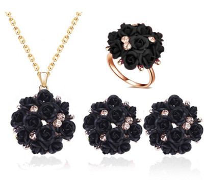 YouBella Alloy Multicolor Jewellery Set(Pack of 1)