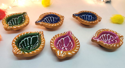 Ascension Earthenware (Pack of 6) Table Diya Set(Height: 2.5 inch)
