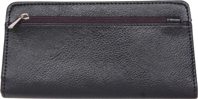 25% OFF on PE Casual Black Clutch 25% OFF on PE Casual Black Clutch