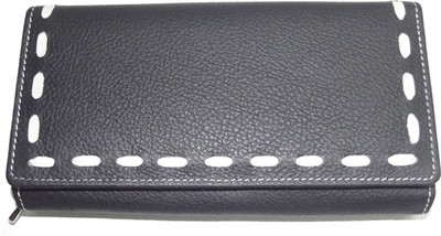 40% OFF on PE Casual Black Clutch 40% OFF on PE Casual Black Clutch
