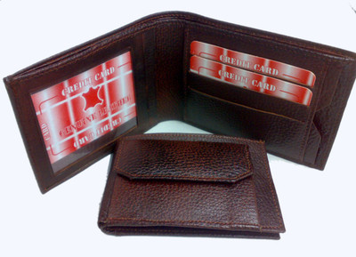 10% OFF on PE Men Casual, Formal Brown Genuine Leather Wallet(8 Card Slots)