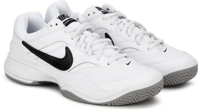 nike tennis shoes mens white