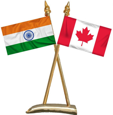 UNIQ India ::Canada Rectangle Table Miniature Flag(Cotton)