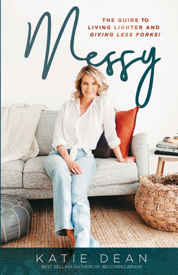 Messy(English, Paperback, Dean Katie)